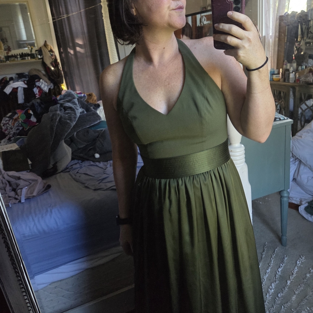 Vera Wang White Label Green Formal Halter Dress - Picture 5 of 9